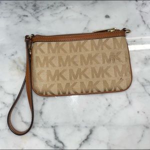 Michael Kors wristlet